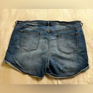 Old Navy size 16 denim shorts